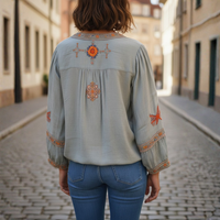 Blouse paysanne à col en V brodée manches longues bleu clair pour femme