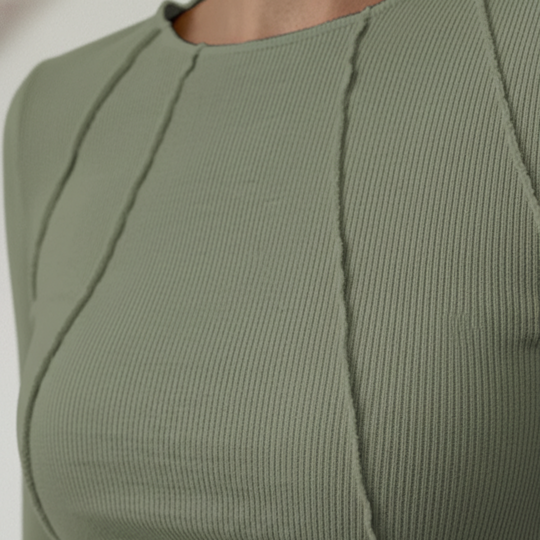 Camiseta de manga larga con costura acanalada y detalle de ribete, ajuste entallado para mujer