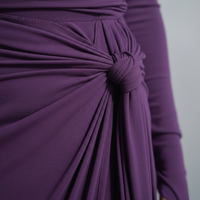 Vestido largo de mujer con nudo lateral, manga larga y hasta el suelo