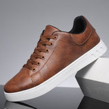 Zapatillas de cuero desgastado para hombre