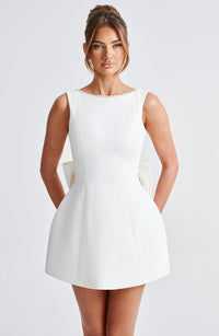 Vestido Mini para Mujer con Lazo en la Espalda y Sin Mangas