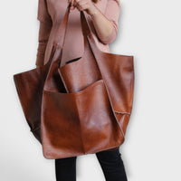 Women's Oversized Leather Weekender Bag | Structured Carry View 18