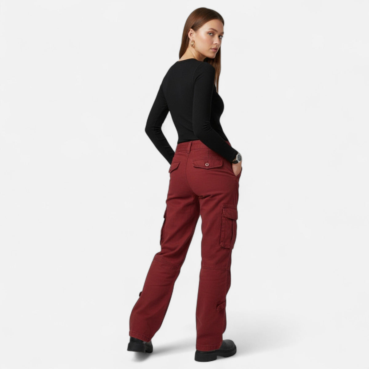 Women's Straight Leg Cargo Pants | Mid-Rise Relaxed Fit Detail
